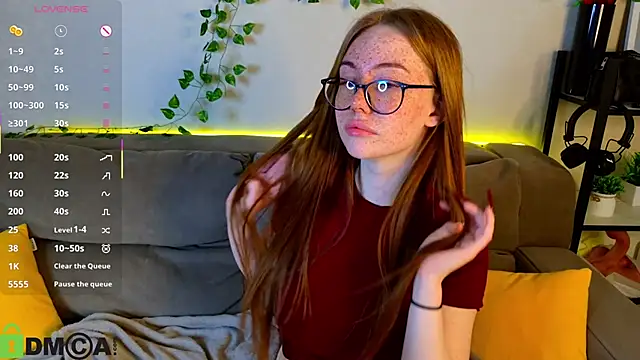 Roxy Sunnny online show from November 2, 9:34 am