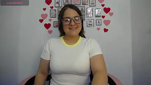 Pregnant Kloe online show from June 24, 7:35 pm