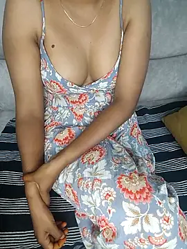 Tamilpallavi online show from April 28, 11:47 am