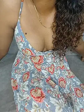 Tamilpallavi online show from May 28, 2:20 am