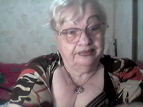 NatalieNorth online show from May 24, 10:20 pm