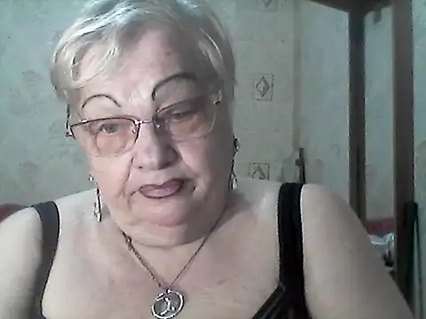 NatalieNorth online show from May 25, 10:20 pm