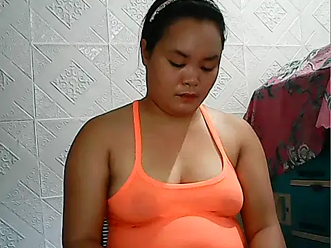 CreamyPussy4uxx online show from May 16, 12:35 am