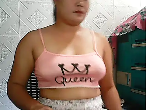 CreamyPussy4uxx online show from May 22, 2:31 am