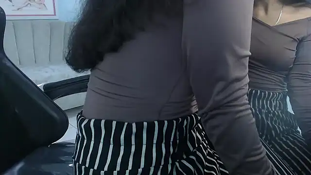 victoria hernandez t  online show from February 19, 1:43 pm