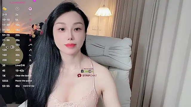 Xiatian520  online show from May 4, 8:51 am