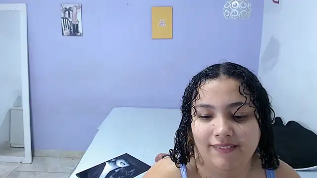 penelope gucci1 online show from October 10, 1:05 pm