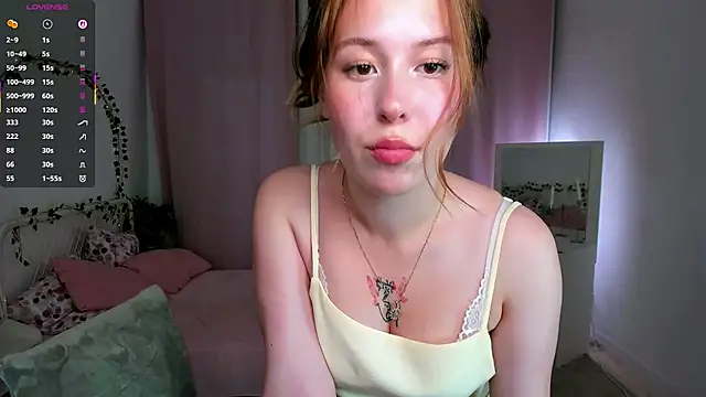 LanaRoselle online show from July 17, 7:06 pm