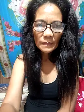Snapshot of ImYourWoman_55 chatting on September 8, 10:31 pm ImYourWoman 55 online show from September 8, 10:31 pm