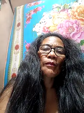 Snapshot of ImYourWoman_55 chatting on September 26, 8:06 pm ImYourWoman 55 online show from September 26, 8:06 pm