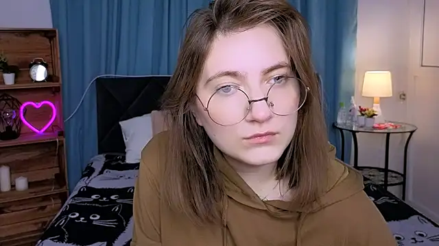 Tara Grainn online show from September 30, 1:22 am