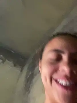 Chloe Leaozinho online show from May 9, 12:18 pm