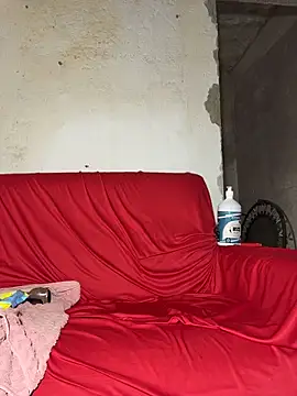 Chloe Leaozinho online show from February 17, 6:18 pm