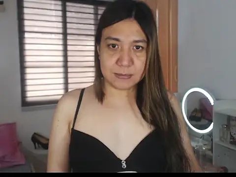 stellahugeX online show from February 12, 7:43 am