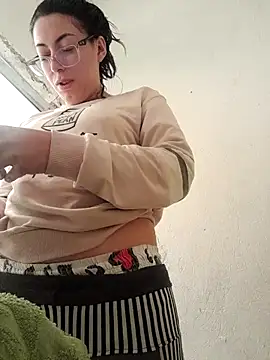 Miranda sexlove  online show from November 20, 6:20 pm