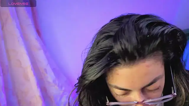 Miranda sexlove  online show from April 7, 1:02 pm