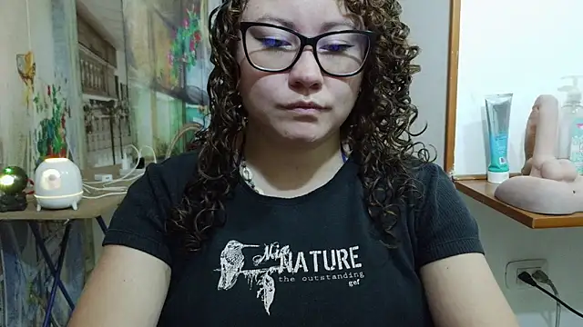 greeneyes nurse online show from May 5, 2:14 am