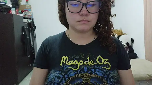 greeneyes nurse online show from May 22, 1:14 am