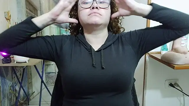 greeneyes nurse online show from May 13, 12:28 am