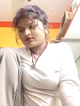 Hot mirchjii online show from November 10, 4:24 pm