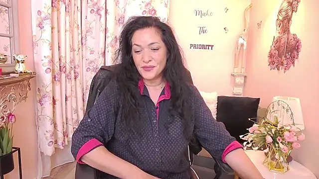 MyLovOne online show from May 7, 12:20 pm