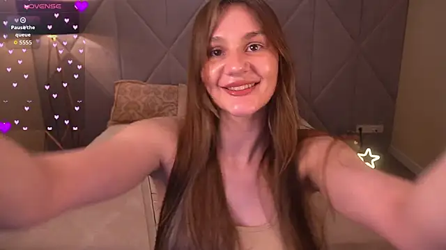 DiamondGoldie online show from May 12, 7:09 pm