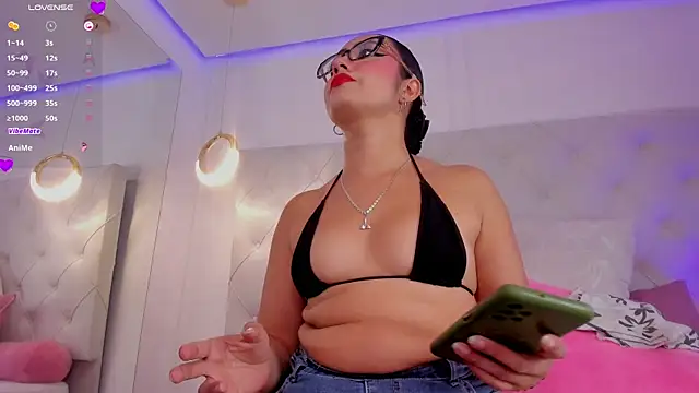 eva rain  online show from May 25, 3:49 am