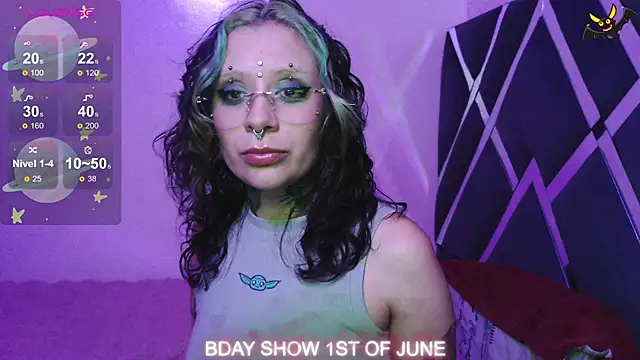 vainilla doll online show from May 20, 12:29 am