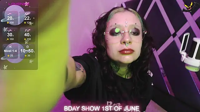 vainilla doll online show from May 23, 1:37 am