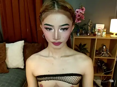 sweetcumcara online show from April 24, 12:13 am