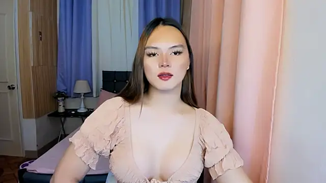ameliamaureen online show from May 19, 3:52 pm