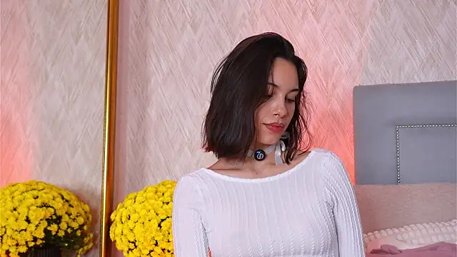 Sofy Bradd online show from November 3, 10:19 am