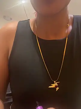 DollyBrowncc online show from May 11, 2:02 am