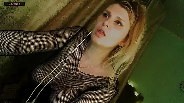 TsPostophere online show from May 8, 6:54 pm