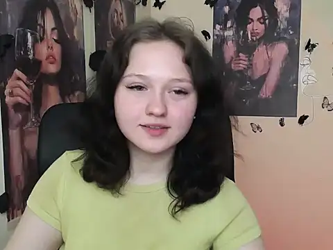 LadyAlice  online show from April 30, 6:18 am