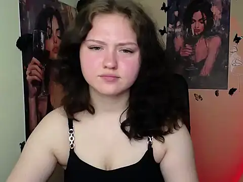 LadyAlice  online show from May 16, 7:11 am