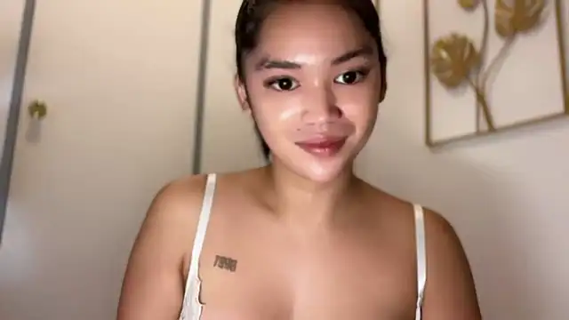 MeJustee online show from October 12, 5:26 pm