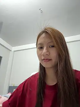 Lil-Gi online show from April 30, 4:01 pm