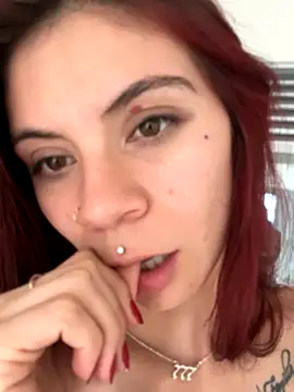 Annie Miller1 online show from October 5, 8:47 pm