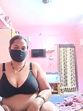 biggbobbsgirl online show from January 5, 5:49 pm