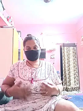 biggbobbsgirl online show from February 10, 6:22 pm