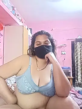 biggbobbsgirl online show from March 8, 2:37 am