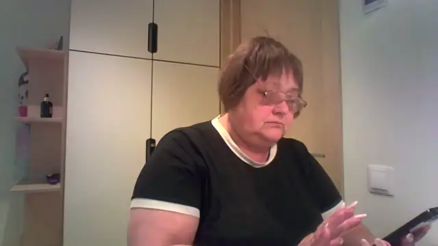 rewa666 online show from September 29, 7:35 am