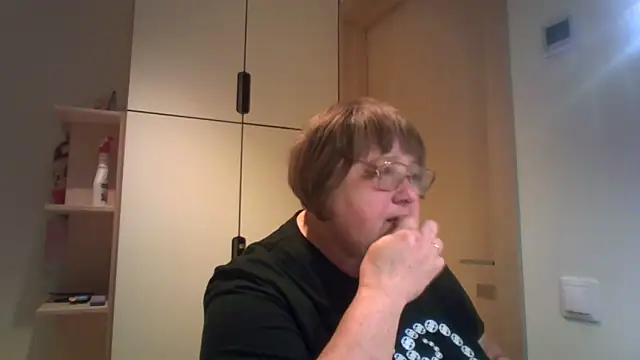 rewa666 online show from September 9, 5:02 pm