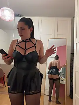 chloedlm5 online show from May 12, 8:48 pm