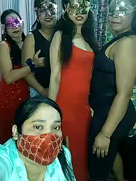 Sexy anaamika online show from November 25, 7:21 am