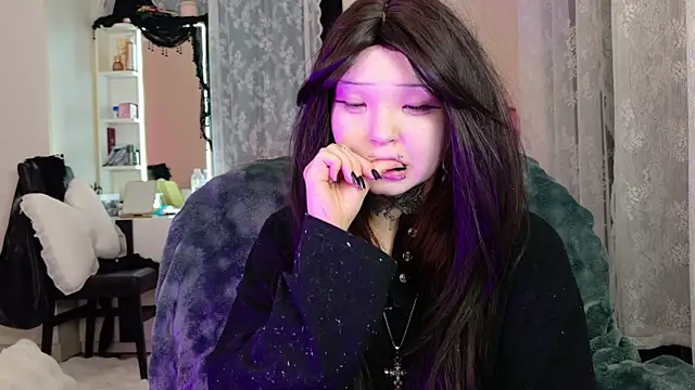 Lein Bone online show from May 1, 1:31 am