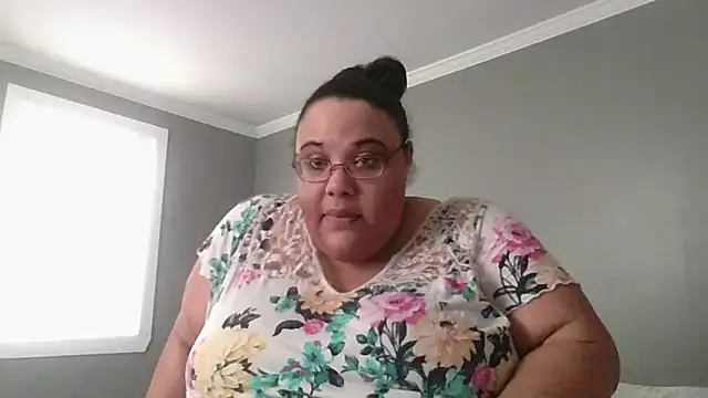 SexyBBW10790 online show from February 12, 3:25 pm