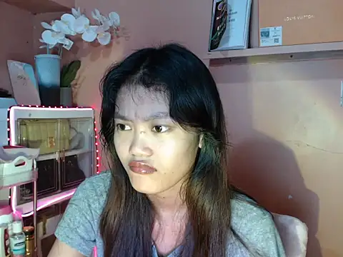 skinny gracie online show from October 19, 3:03 pm