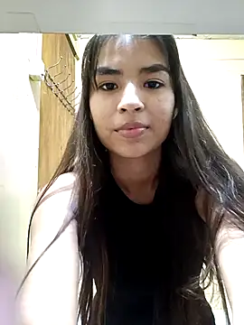 mailovess online show from September 26, 6:33 am